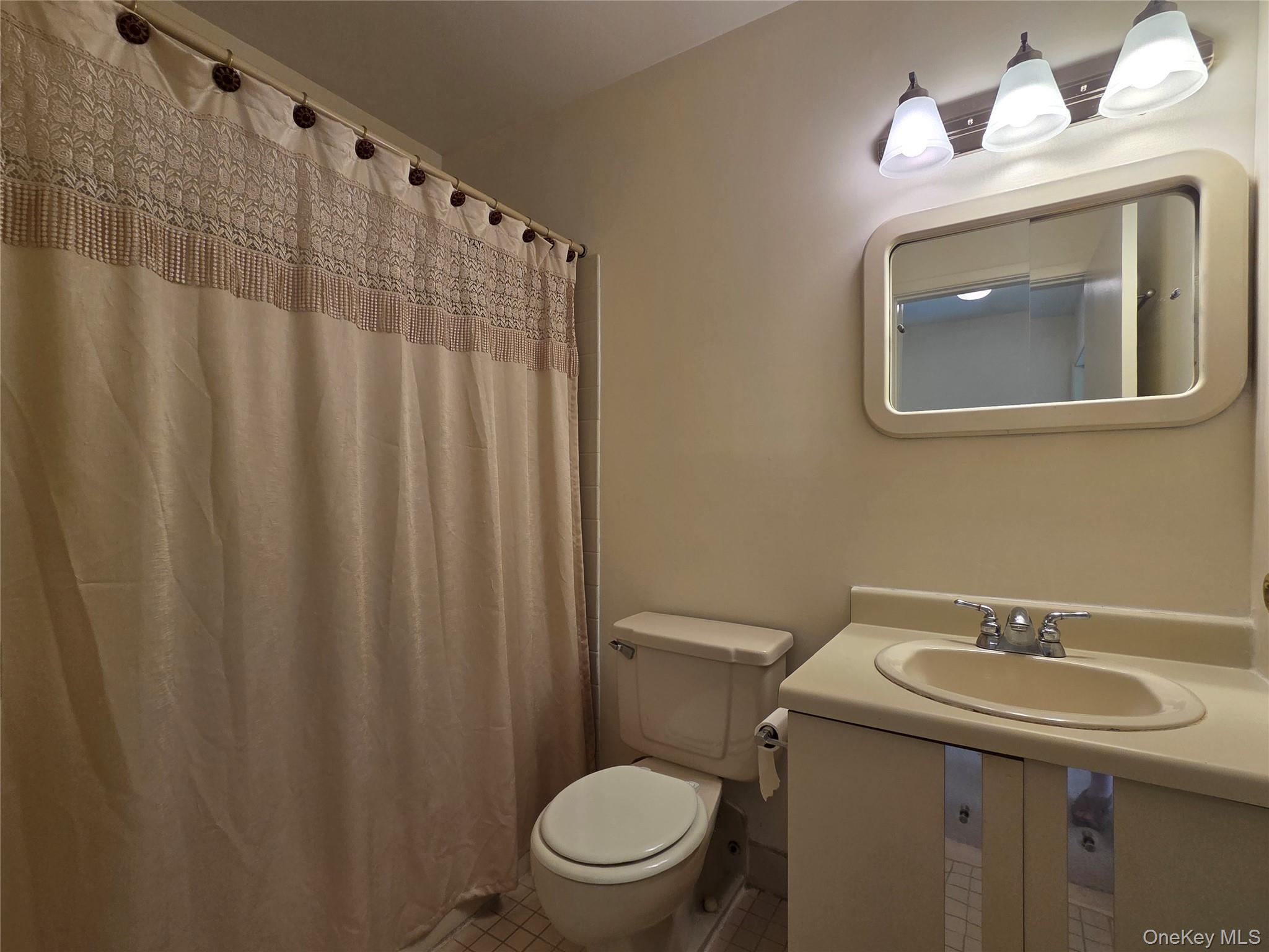 12-29 Diane Place, Unit 195 U photo 34