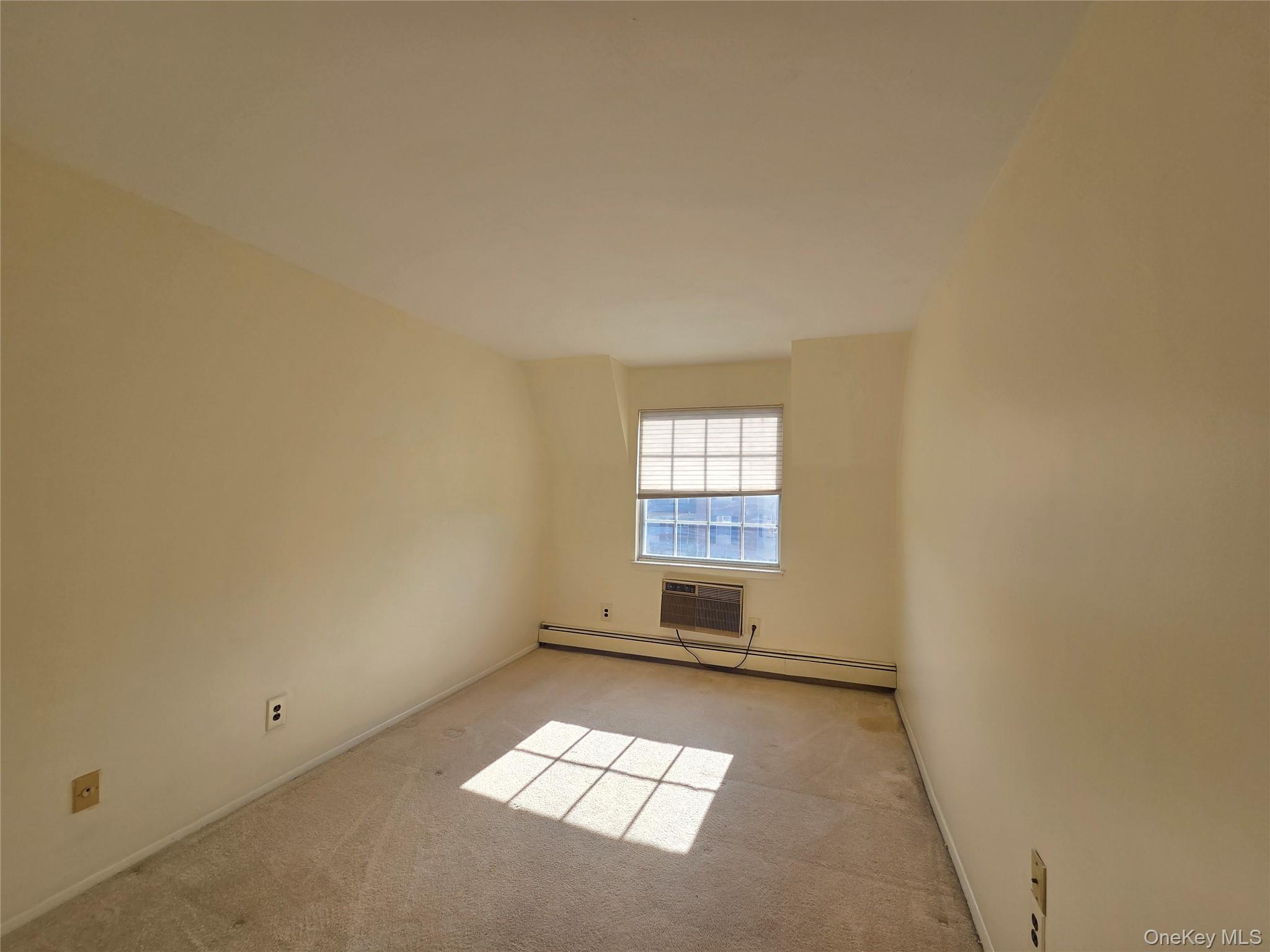 12-29 Diane Place, Unit 195 U photo 38