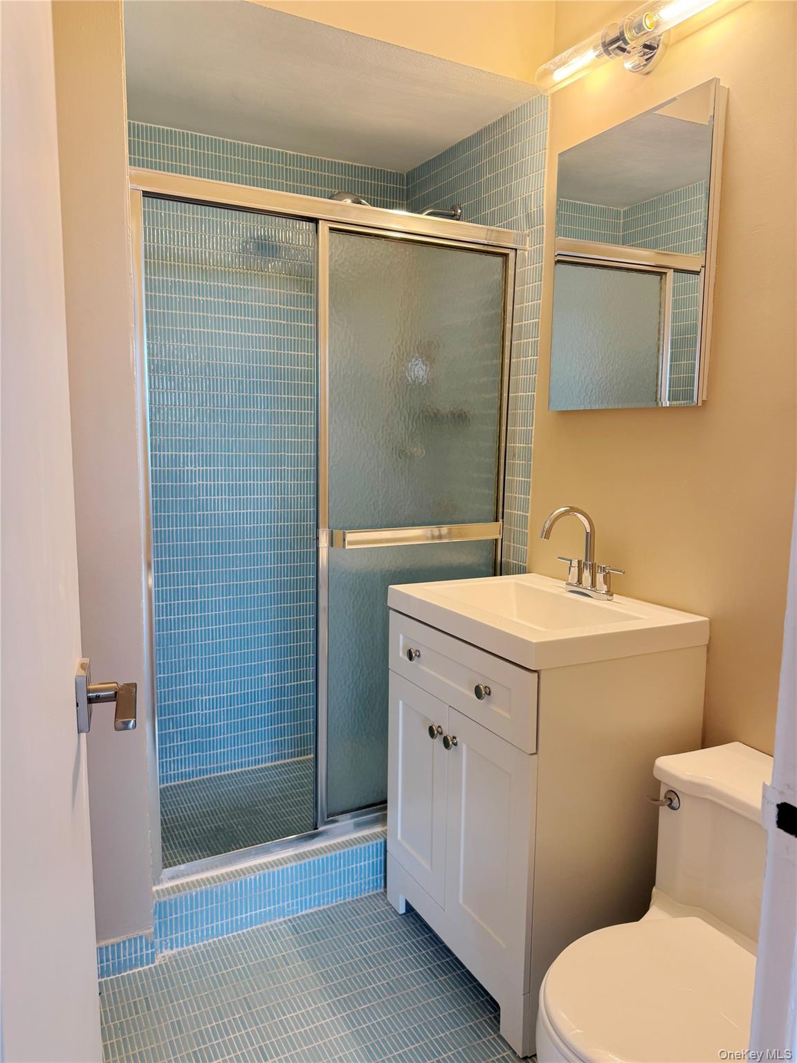 61-20 Grand Central Parkway, Unit A1 photo 14