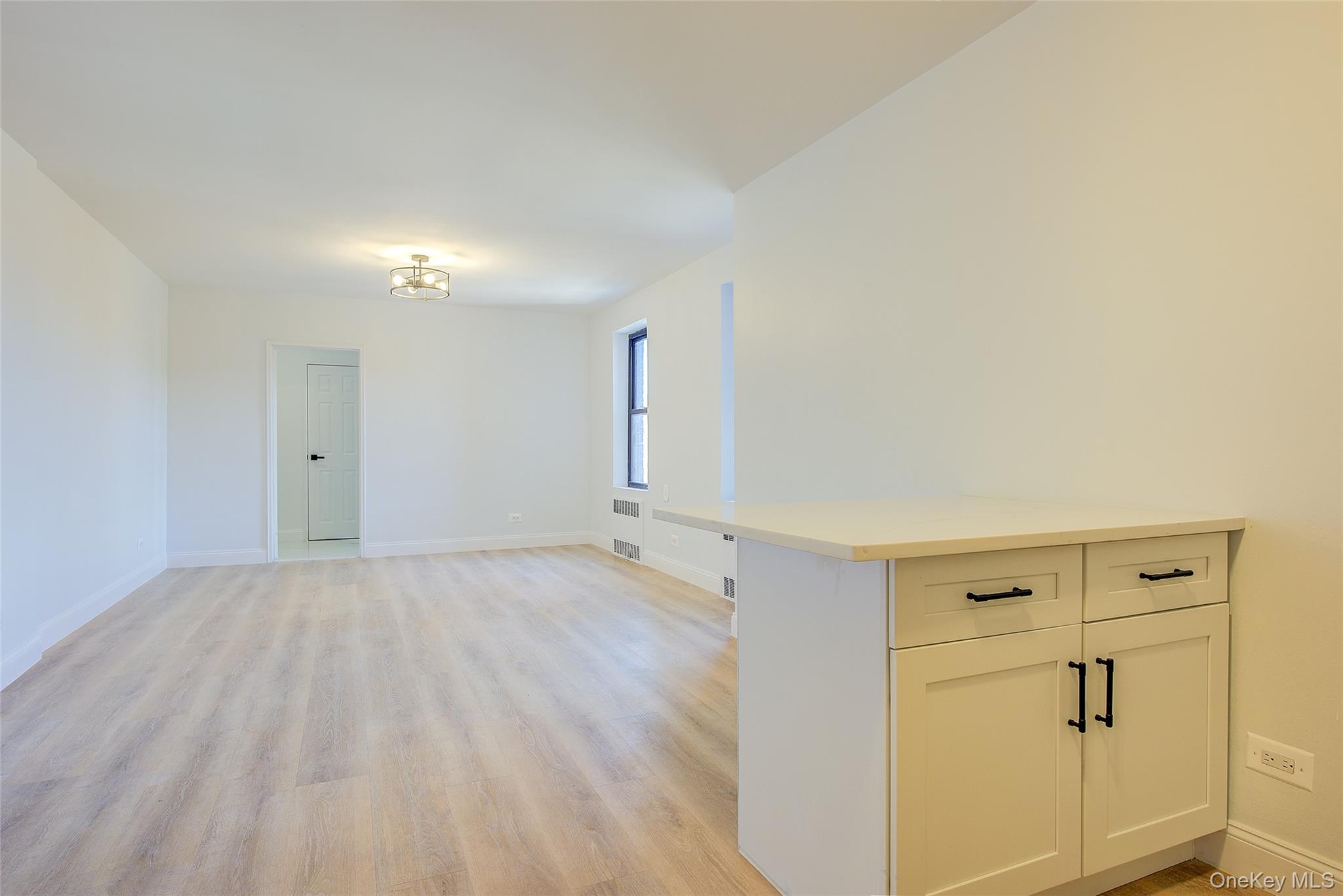 37-50 87th Street St, Unit 5 photo 2