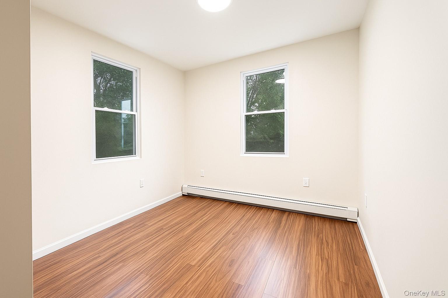 557 Van Nest Avenue, Unit 2 photo 2