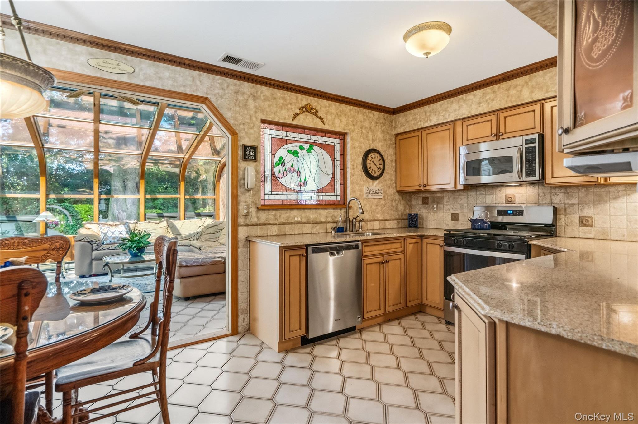 820 Greenbelt Parkway W – For Sale photo 15