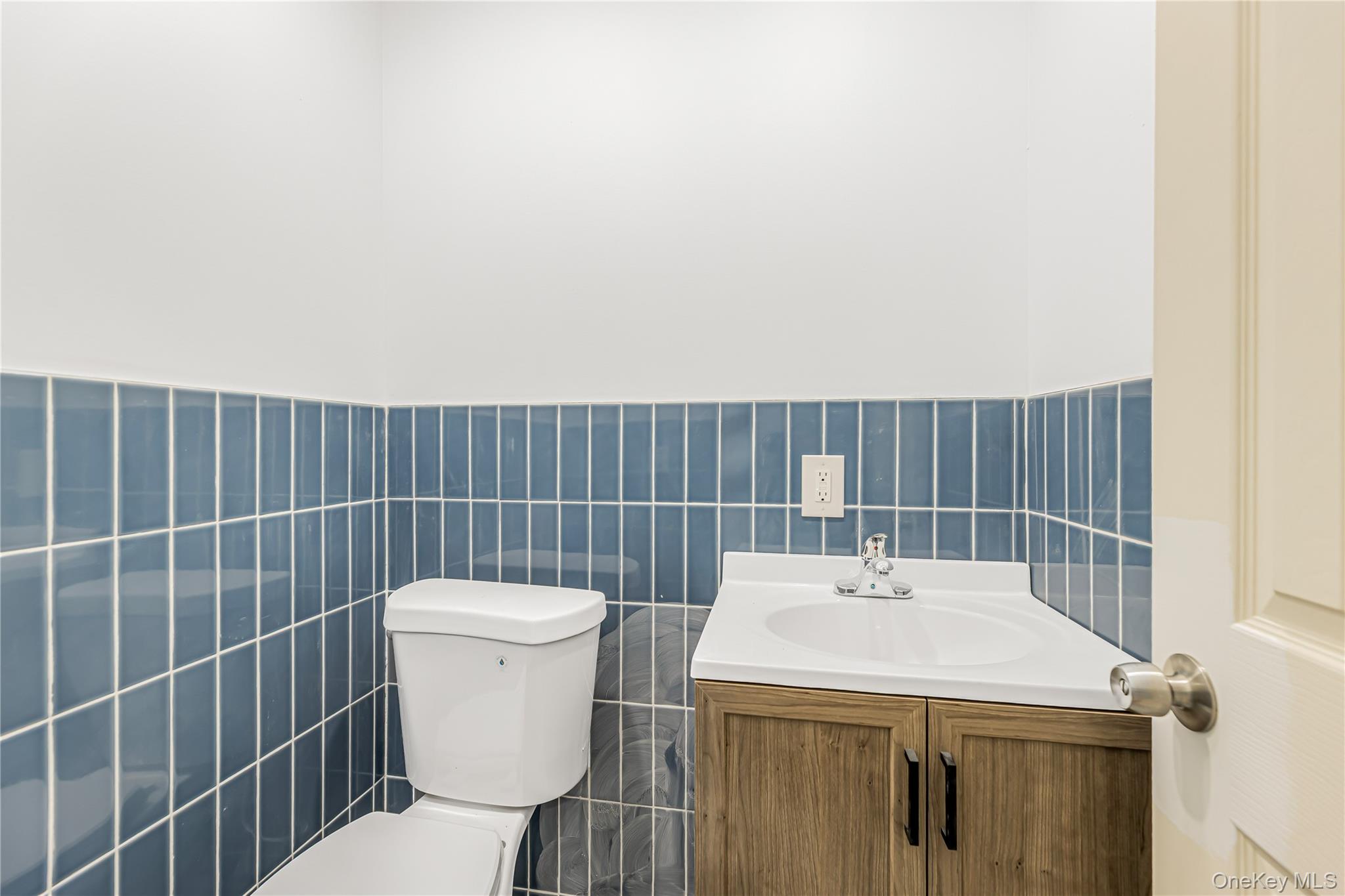 389 Jerome Street – For Rent photo 10