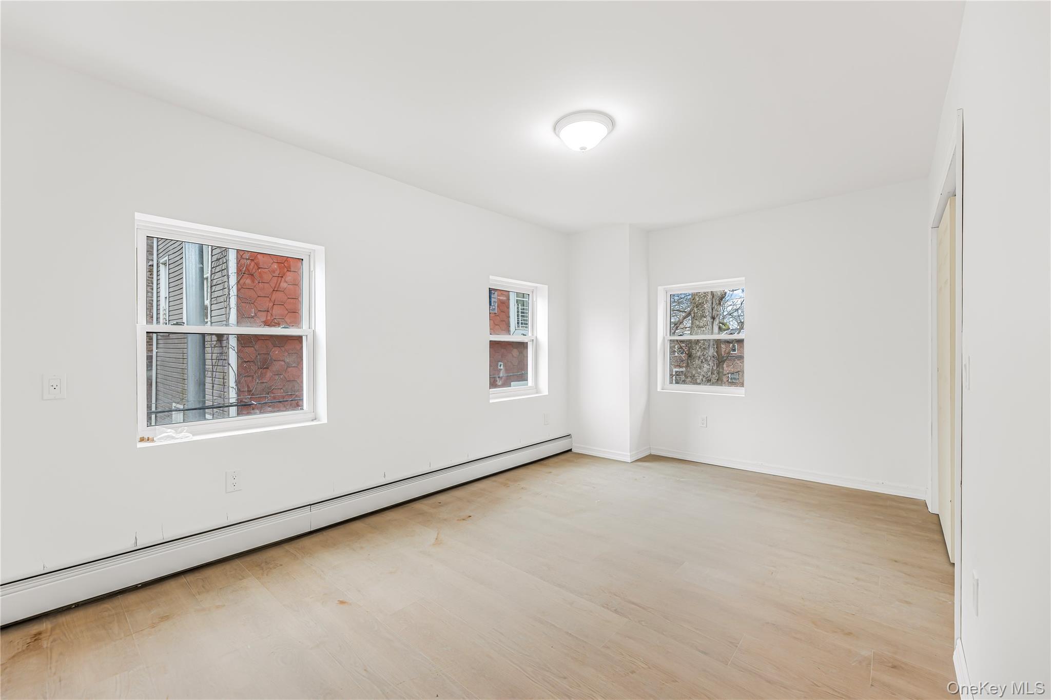 389 Jerome Street – For Rent photo 4