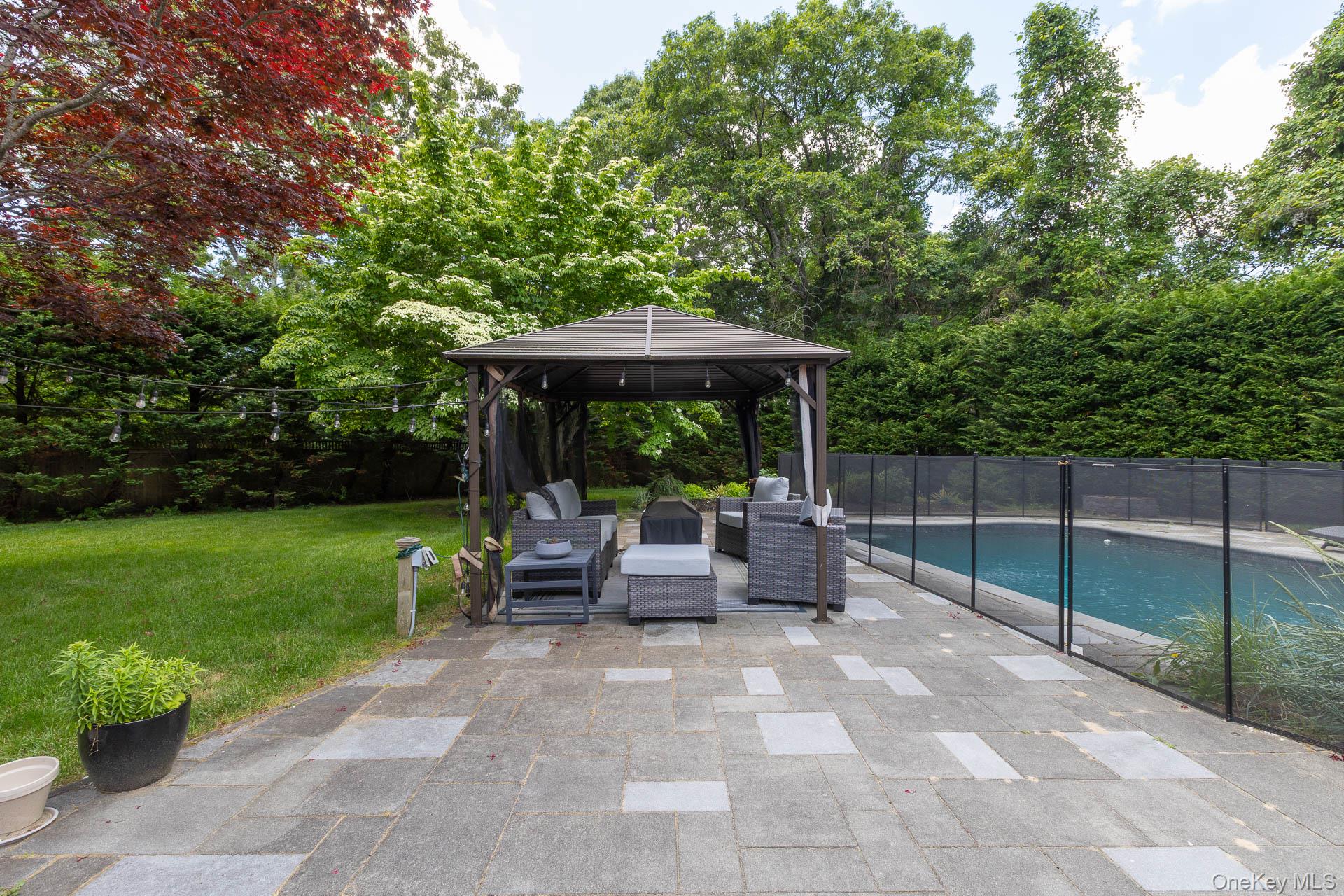 19 Groveland Avenue – For Sale photo 34