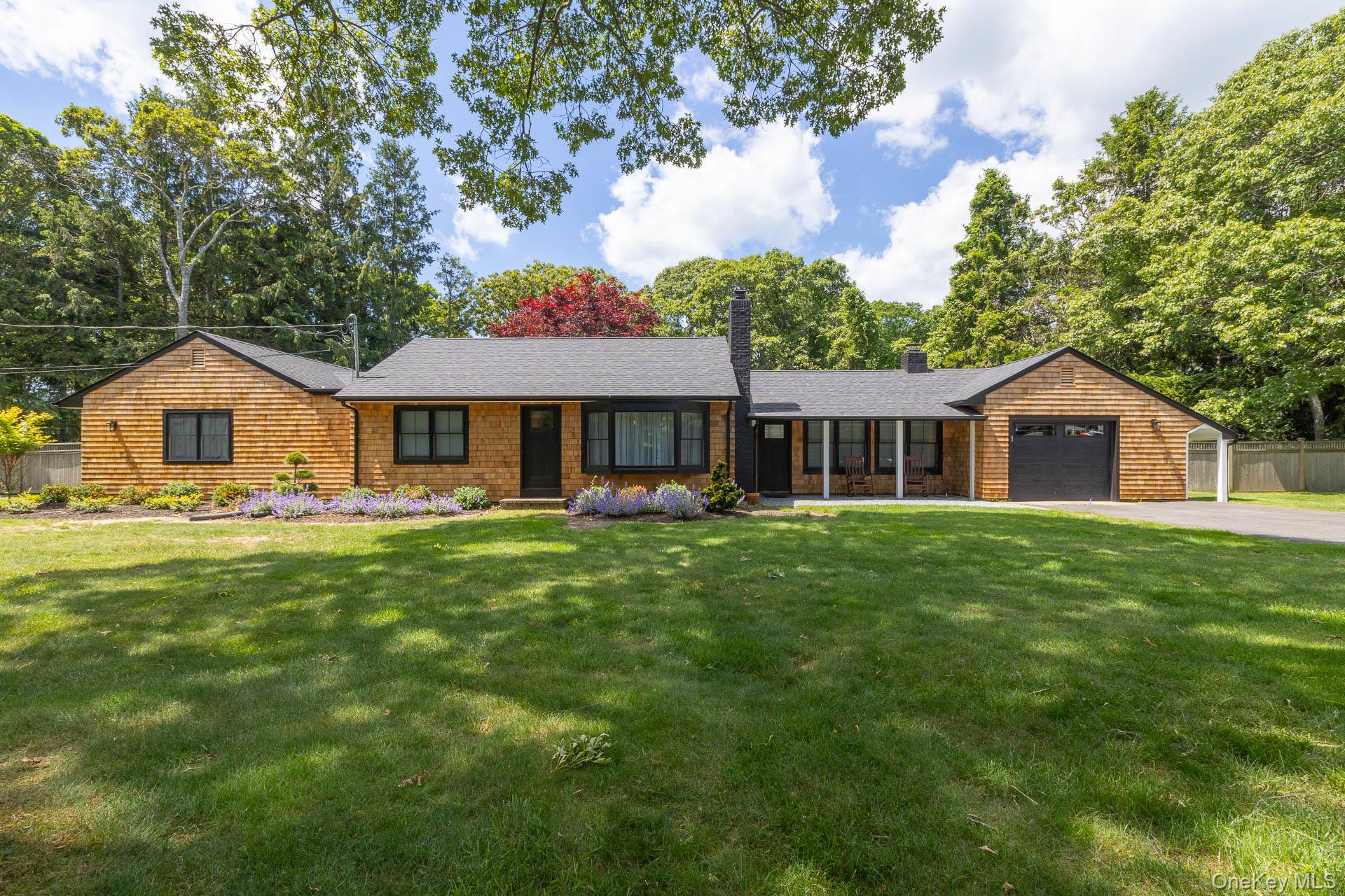 19 Groveland Avenue – For Sale photo 4