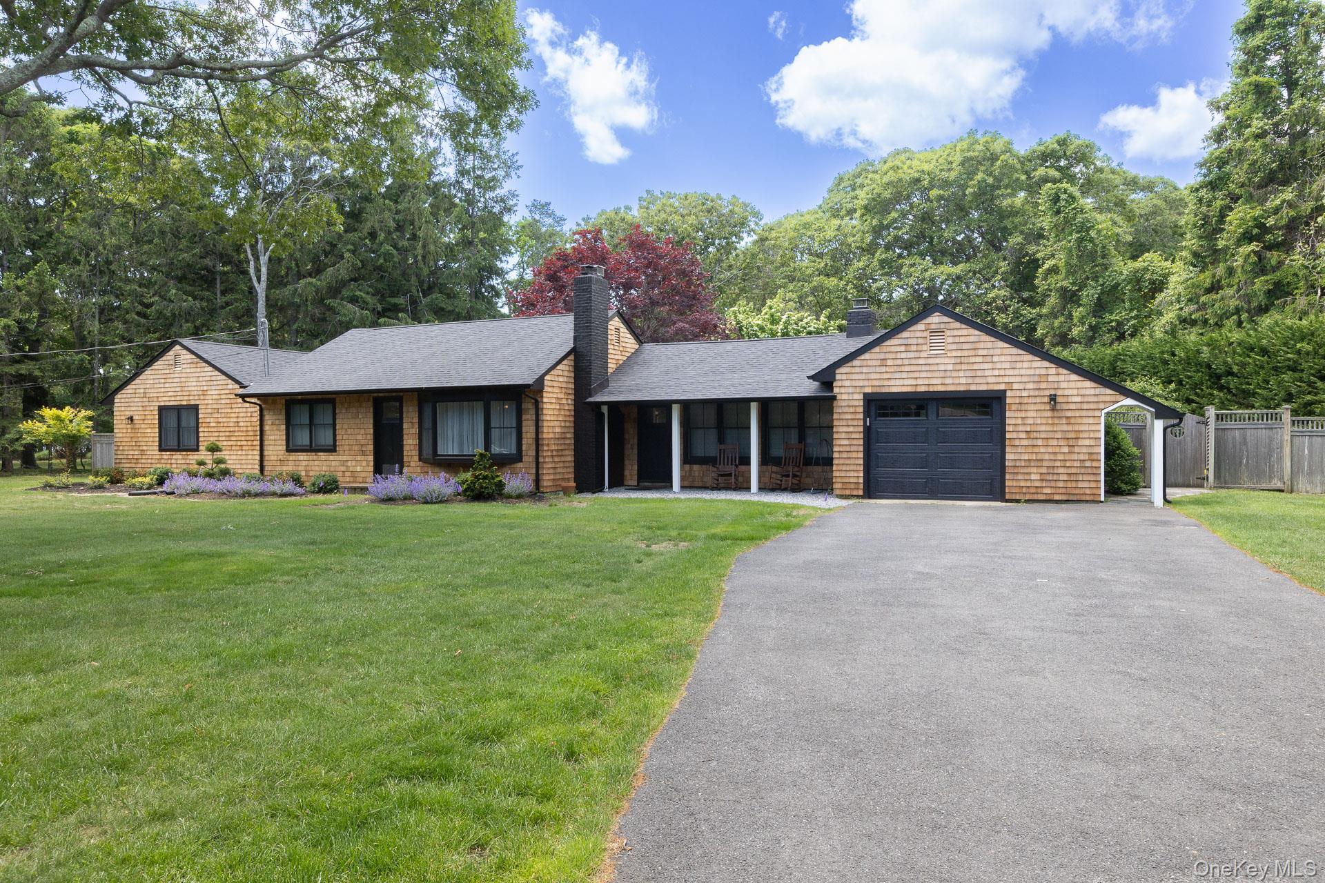 19 Groveland Avenue – For Sale photo 9