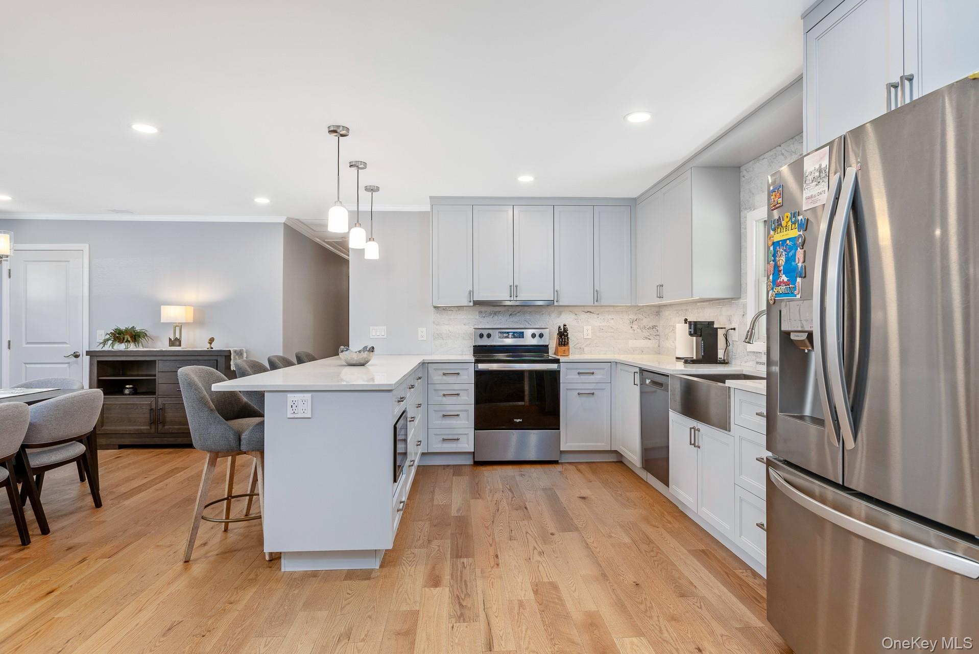 19 Groveland Avenue – For Sale photo 18