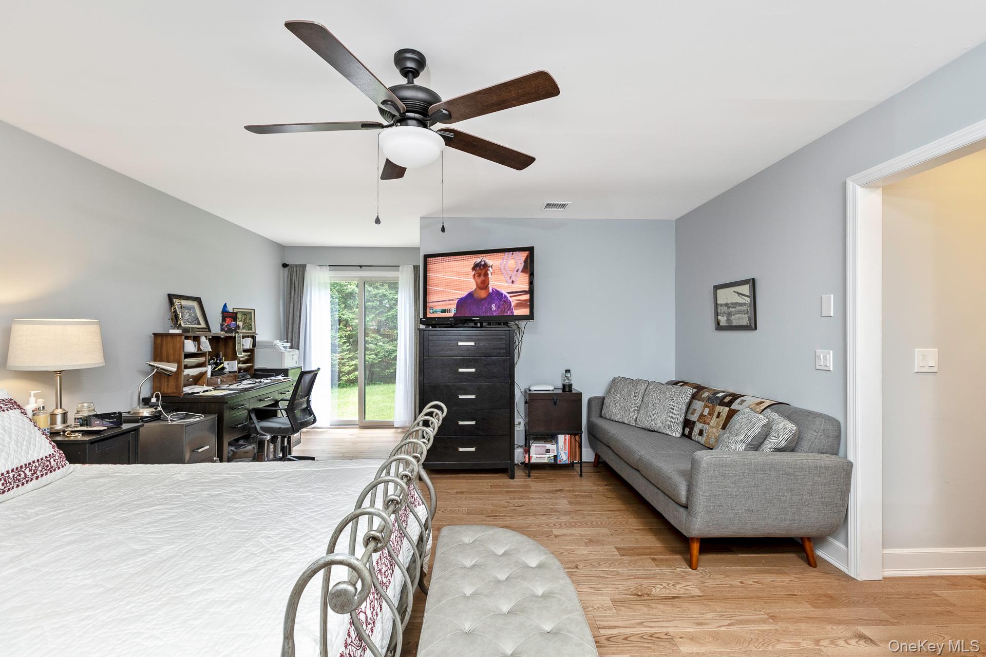 19 Groveland Avenue – For Sale photo 27