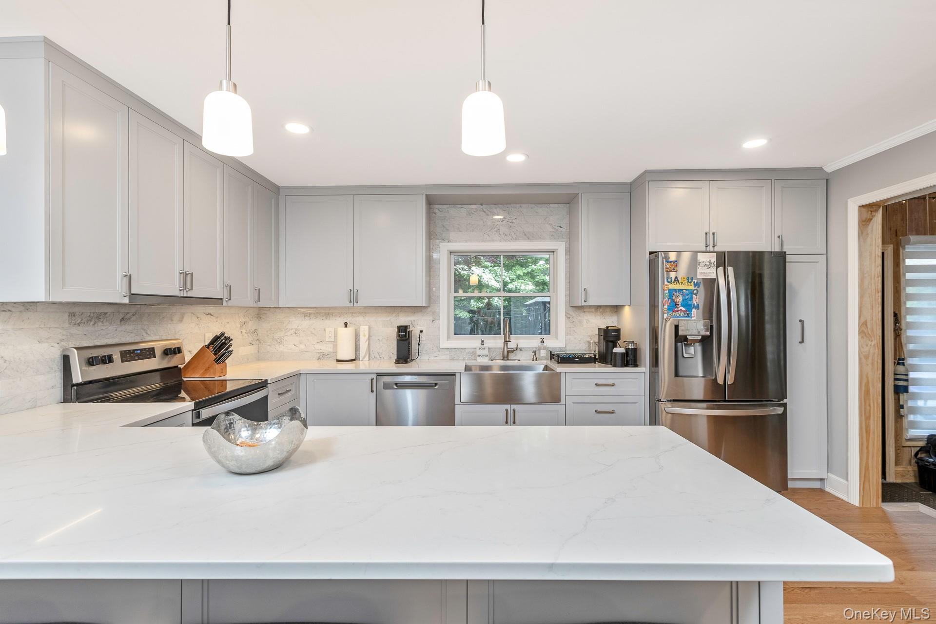 19 Groveland Avenue – For Sale photo 19