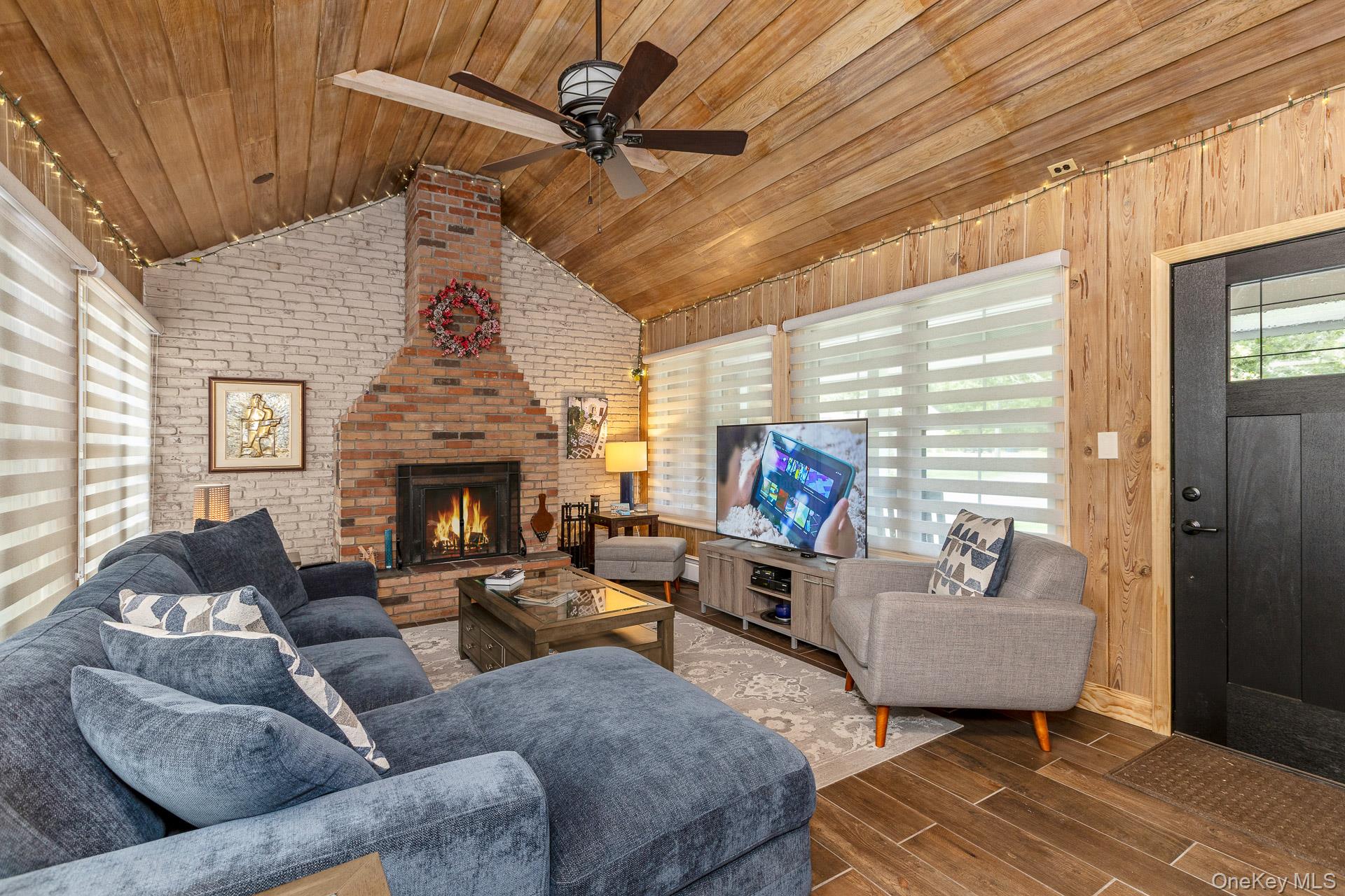 19 Groveland Avenue – For Sale photo 15