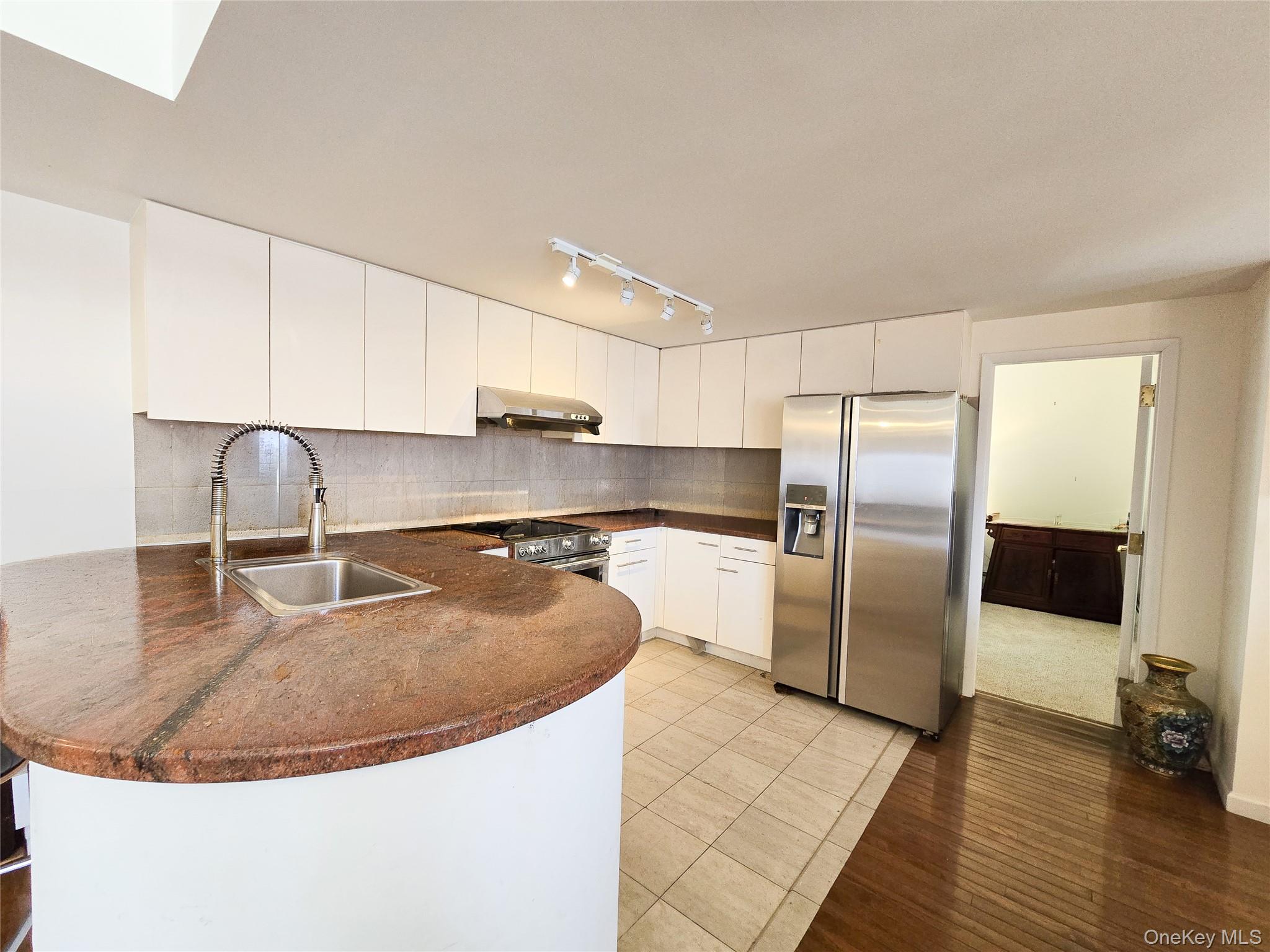 133-47 Sanford Avenue, Unit 11A photo 11
