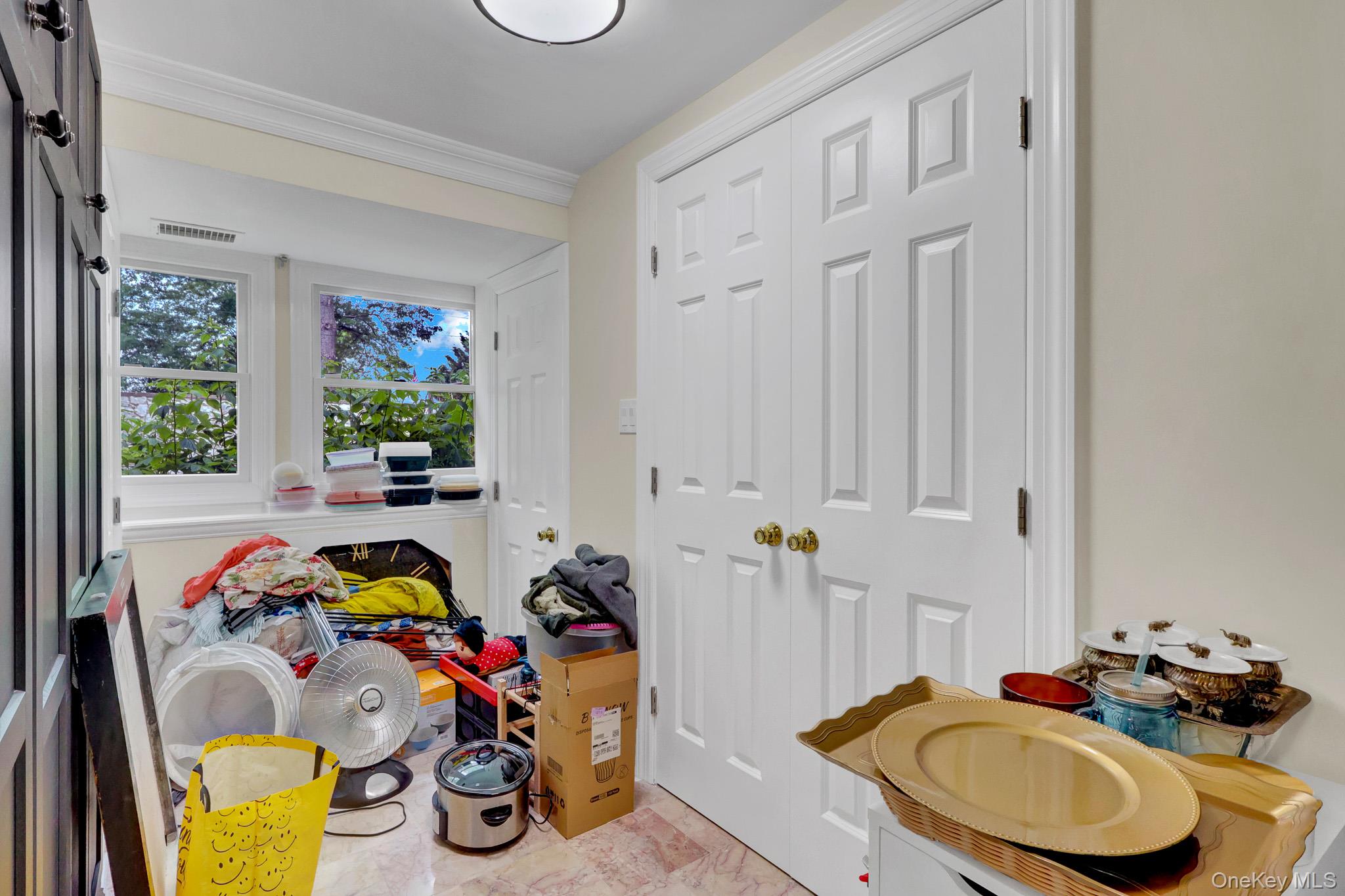 33 Country Village Lane – For Sale photo 28