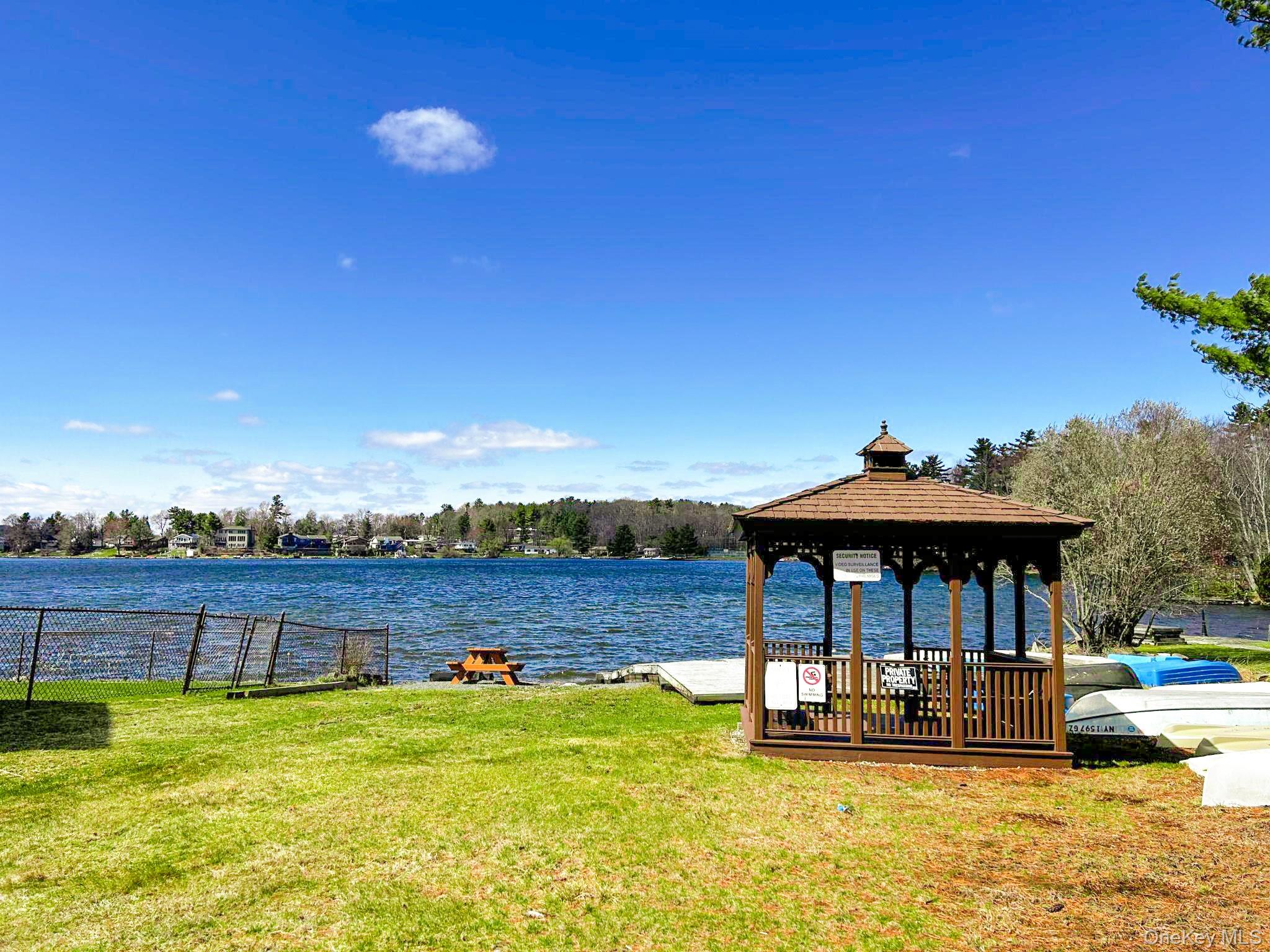 44 Straight Path – For Sale photo 24