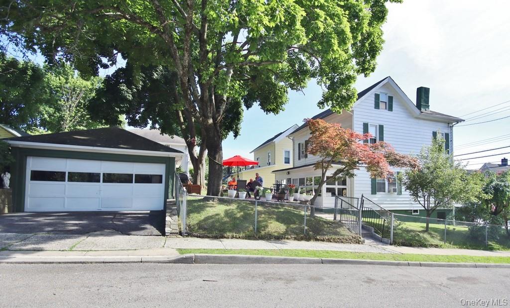219 Spring Street – For Sale photo 18