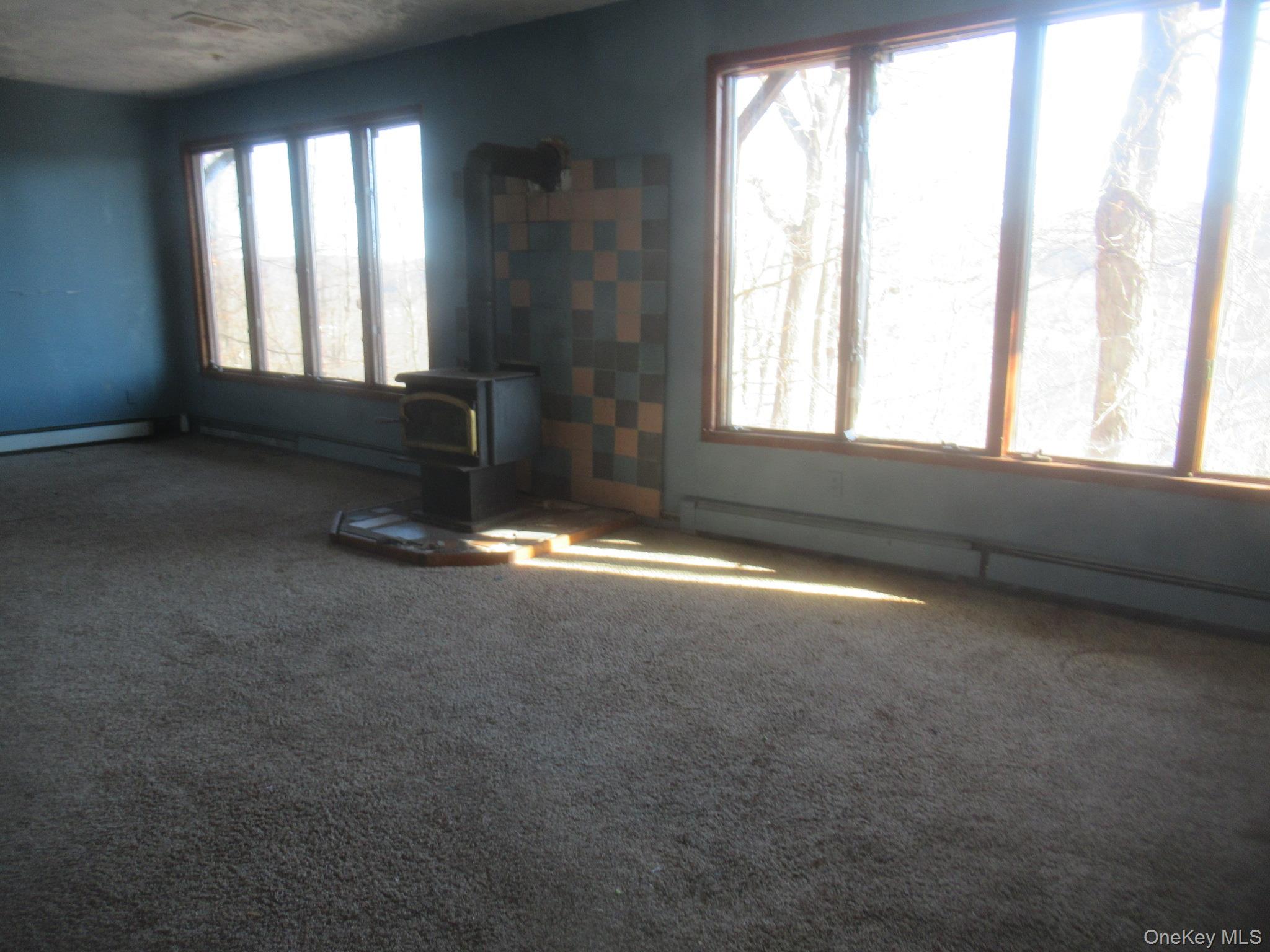 70 Deer Trail N – For Sale photo 11