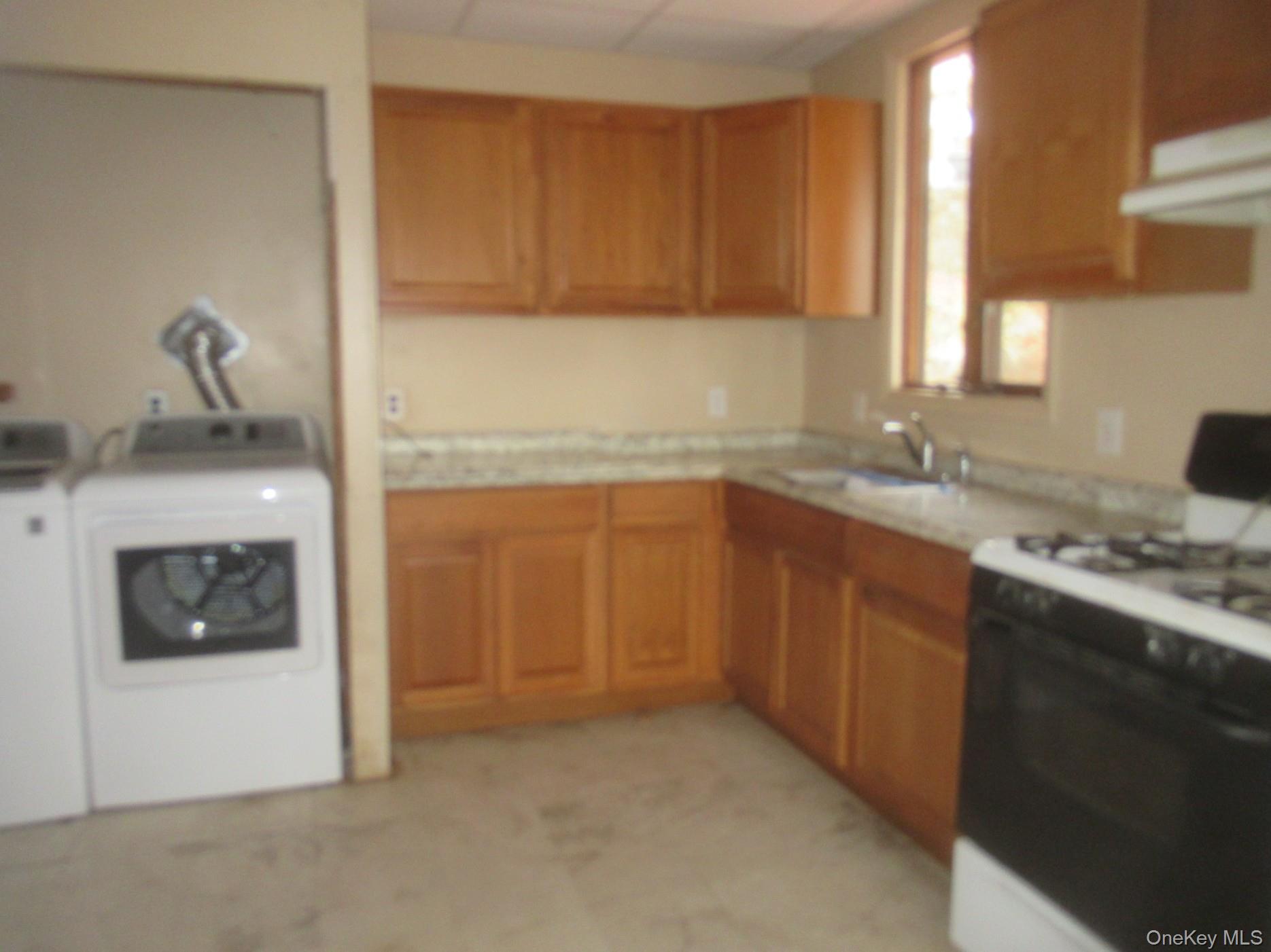 70 Deer Trail N – For Sale photo 17