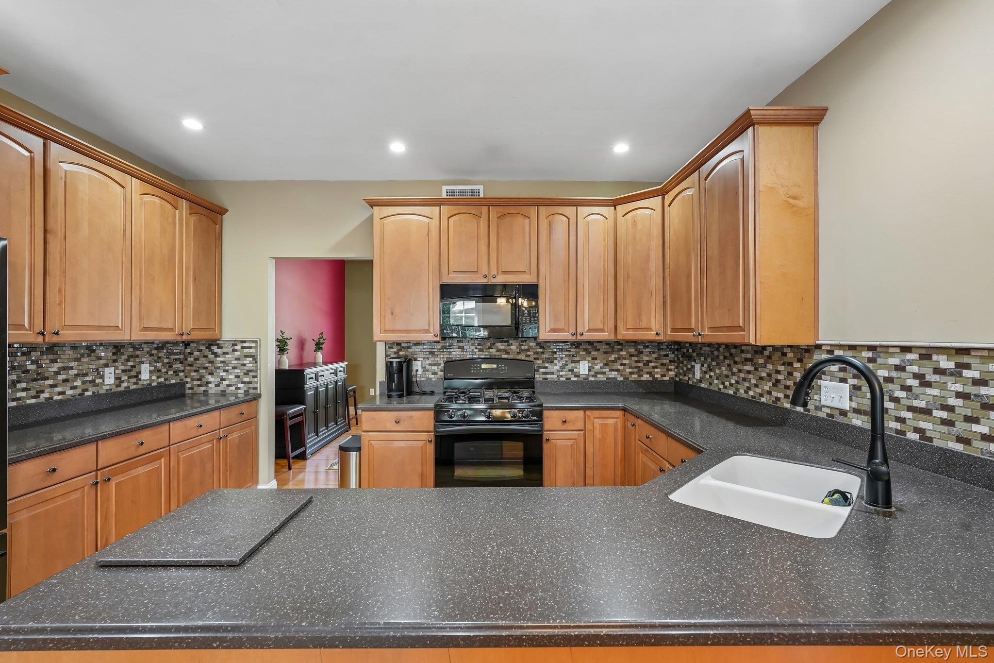 110 Winding Brook Court – For Sale photo 16