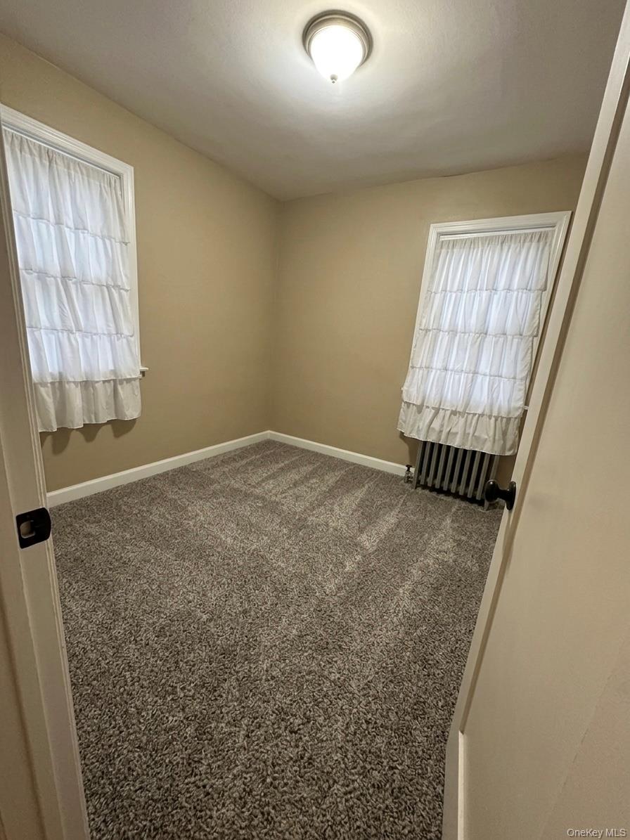 176-65 132nd Avenue – For Rent photo 13