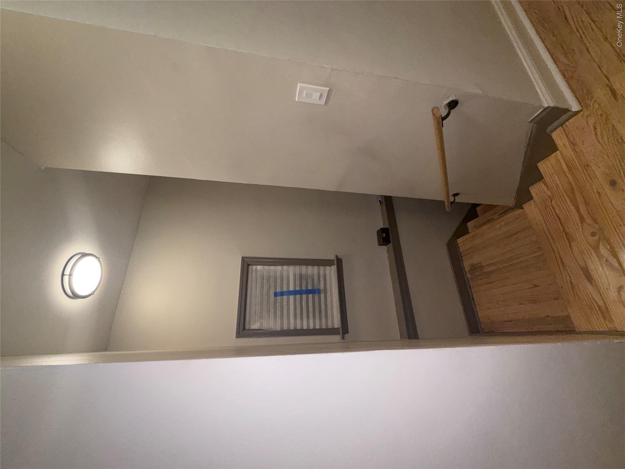 176-65 132nd Avenue – For Rent photo 7