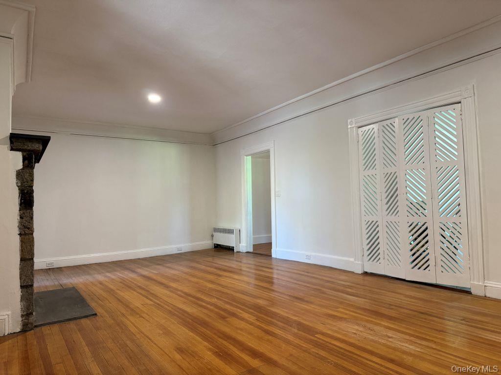560 Taxter Road – For Rent photo 14