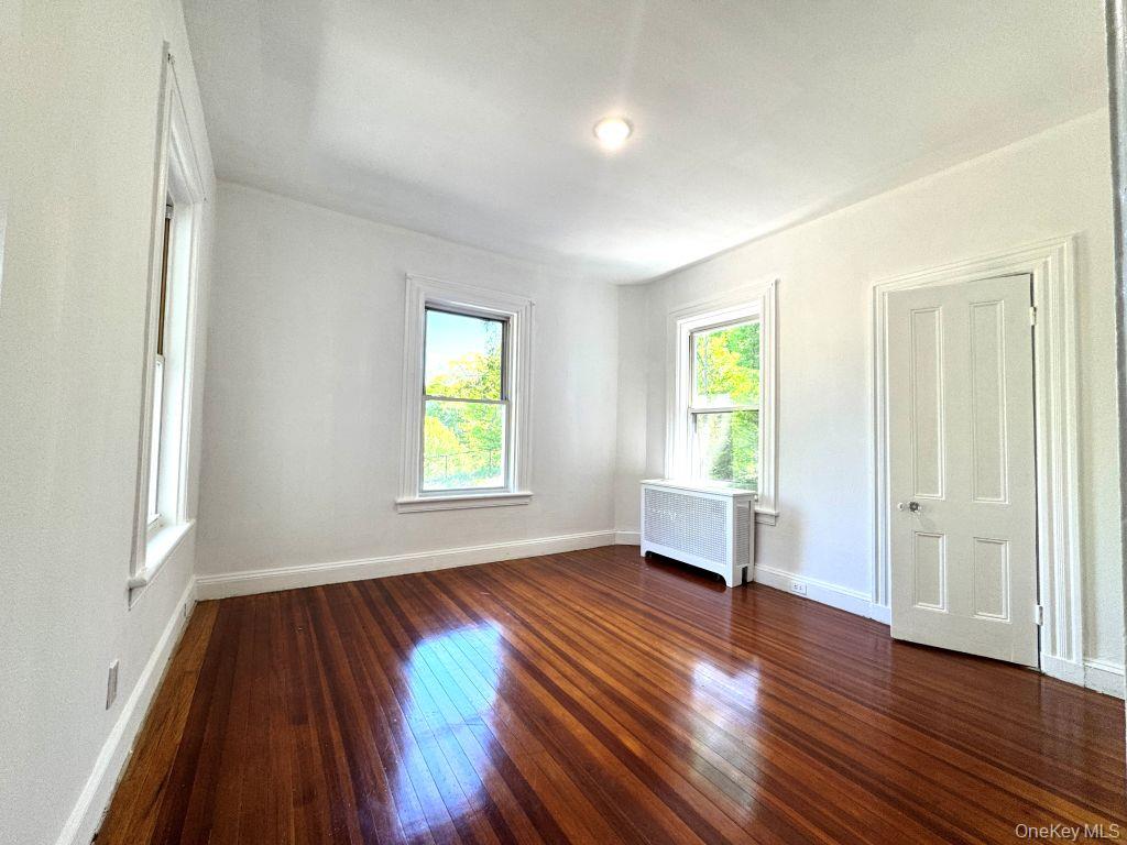 560 Taxter Road – For Rent photo 19