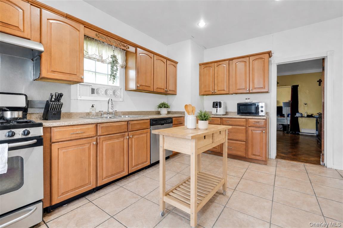 88-49 185th Street – For Sale photo 14