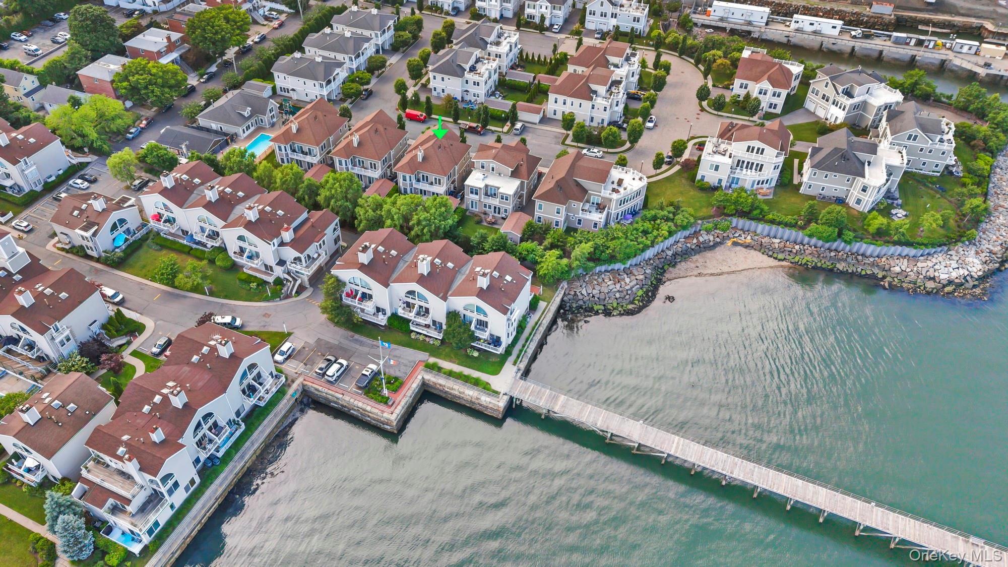 51 Island Point, Unit 51
