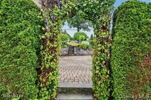 52 Francis Lane – For Sale photo 44