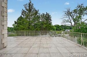 52 Francis Lane – For Sale photo 38
