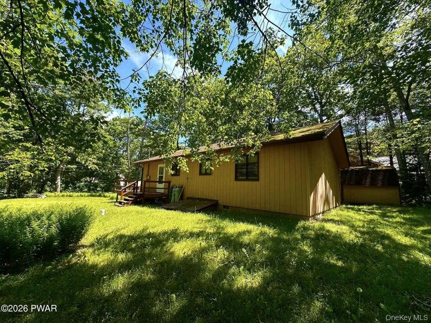 107 Fetlock Drive – For Sale photo 2
