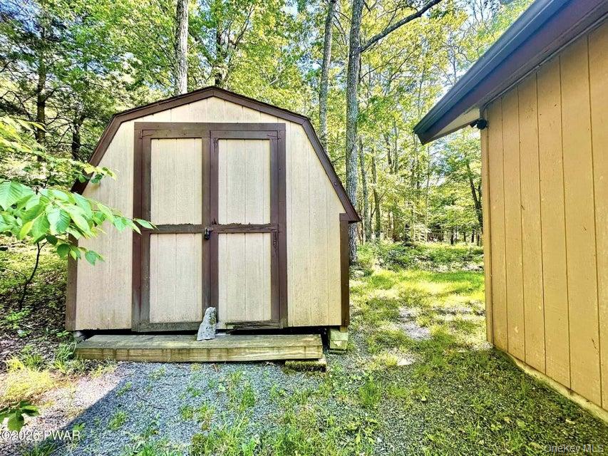 107 Fetlock Drive – For Sale photo 11