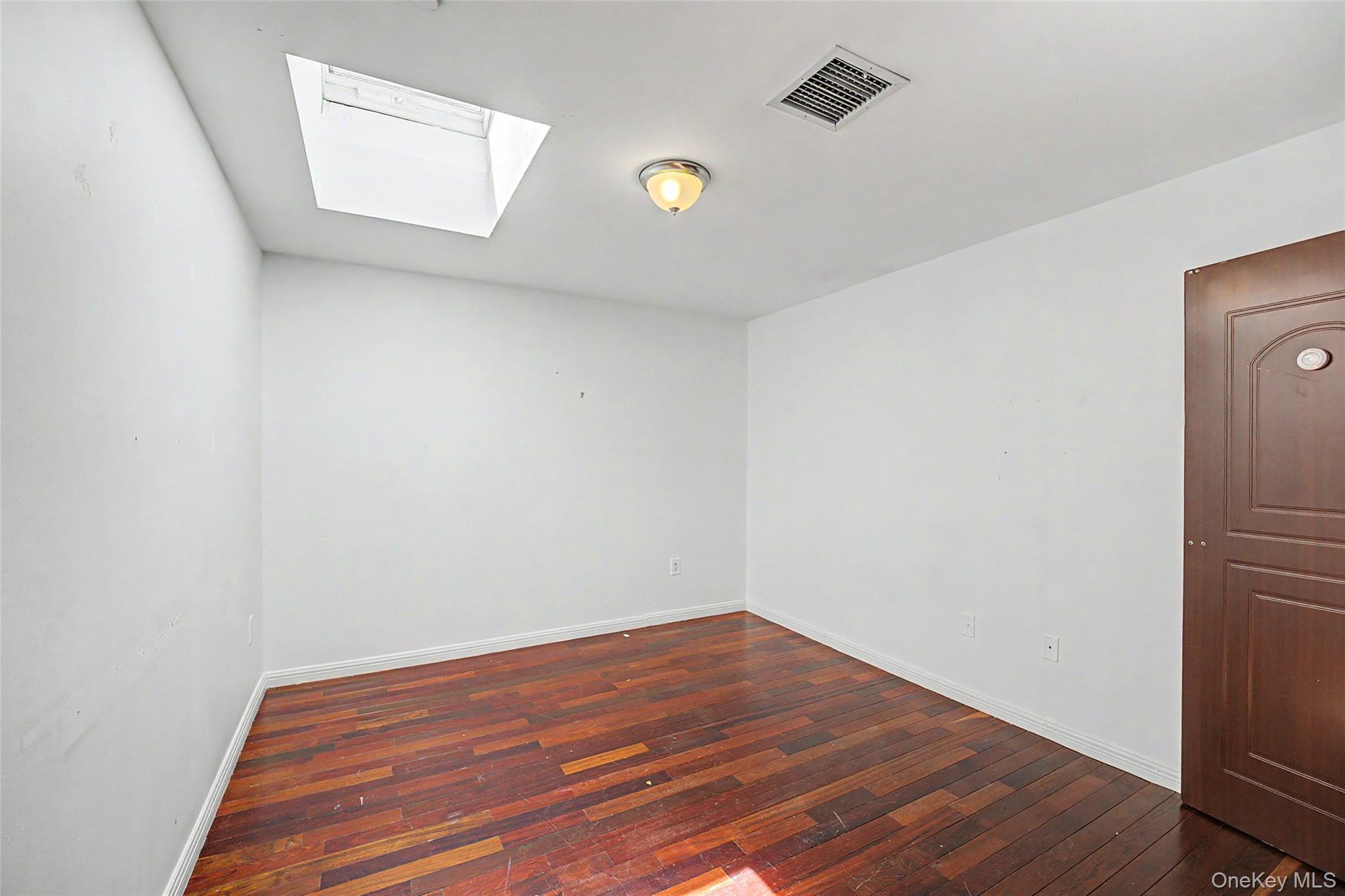 52-08 103rd Street – For Sale photo 15
