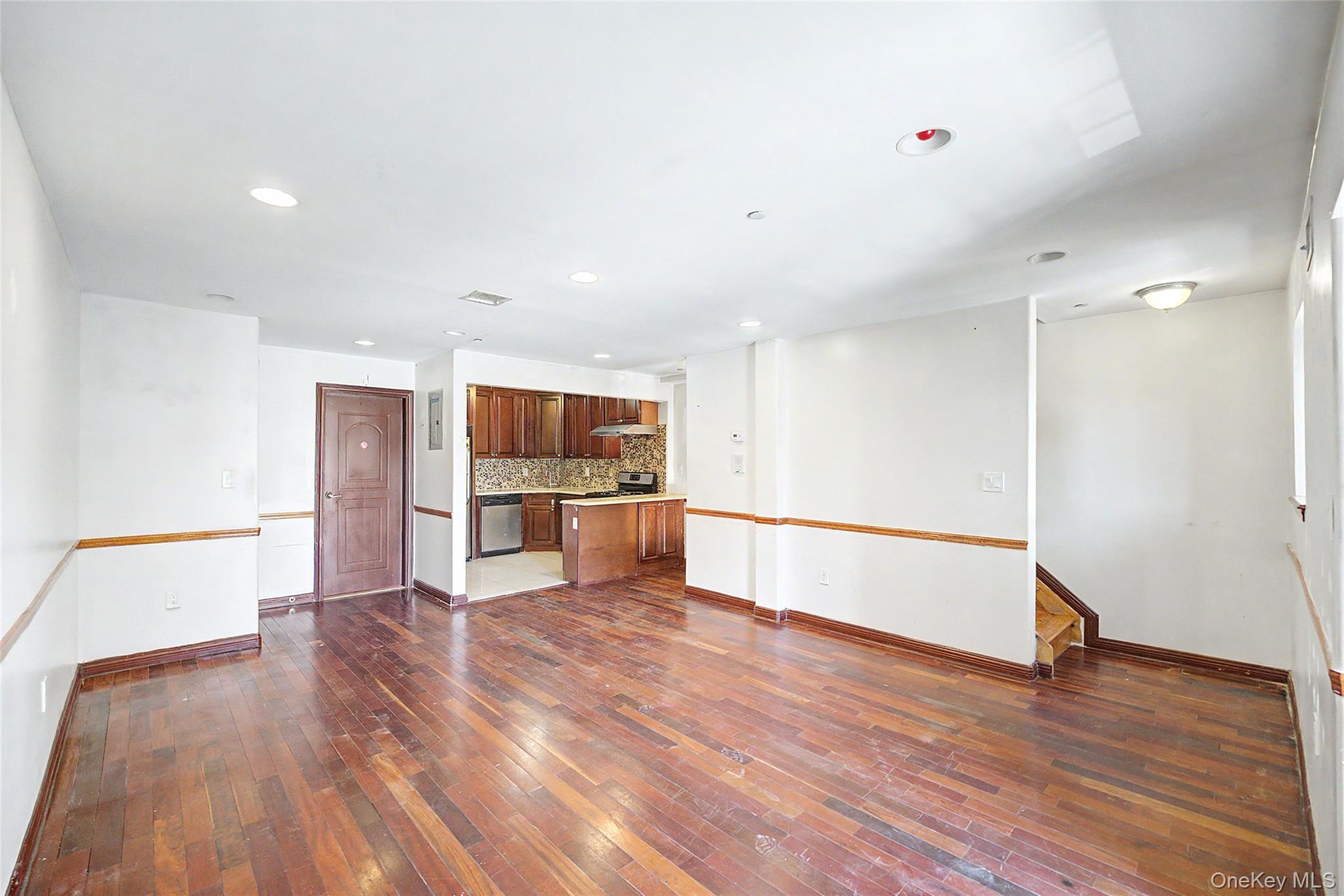 52-08 103rd Street – For Sale photo 18