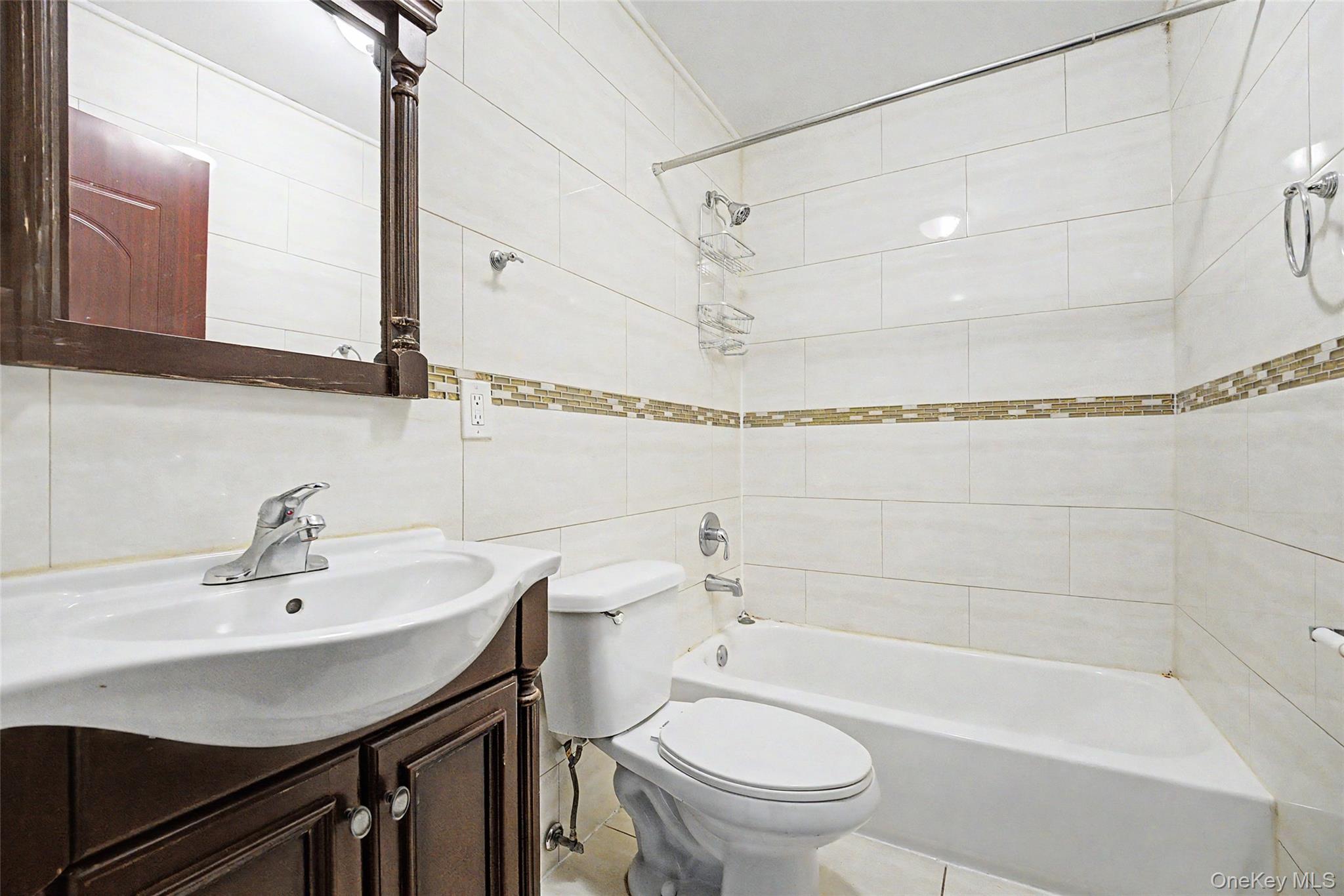 52-08 103rd Street – For Sale photo 6