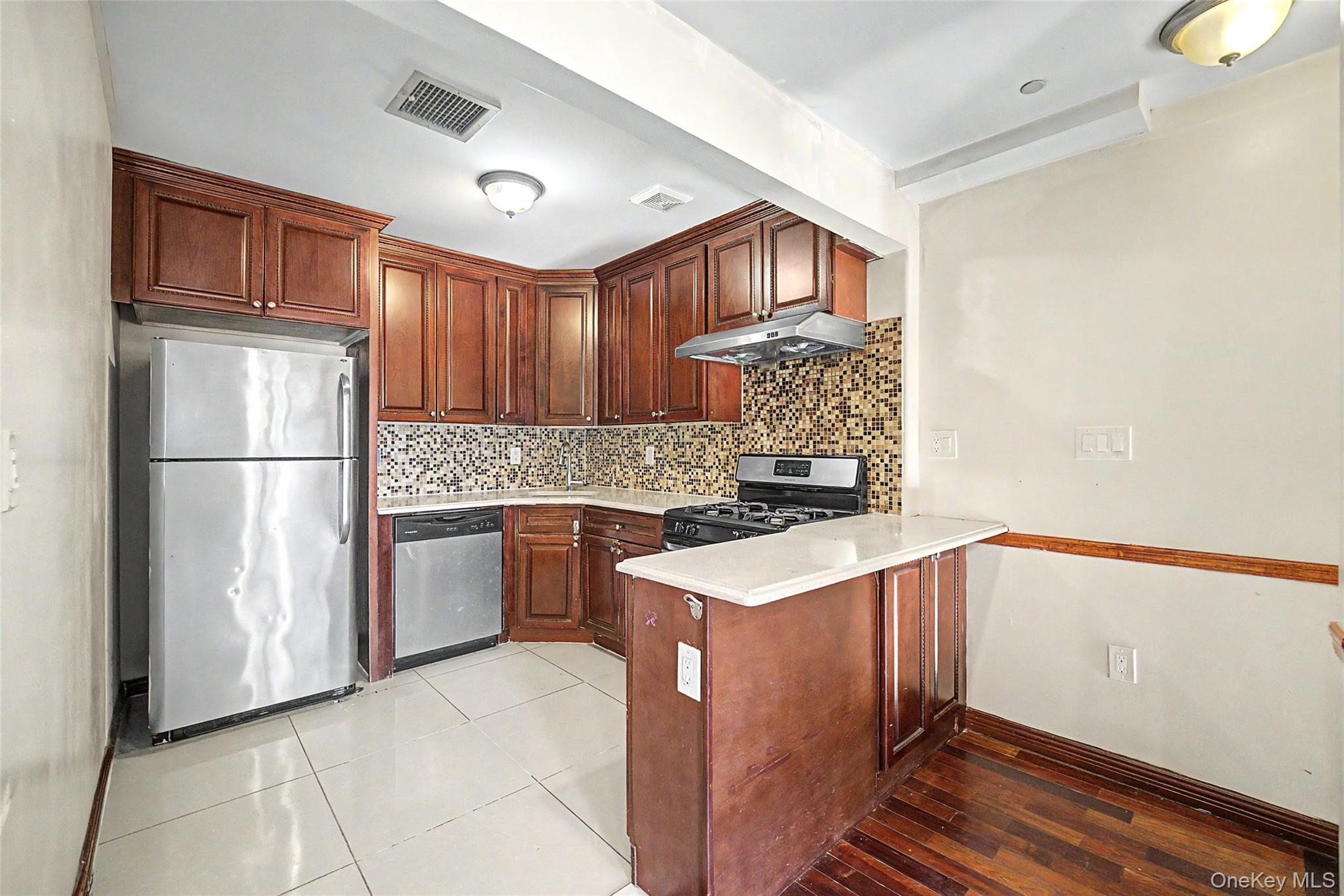 52-08 103rd Street – For Sale photo 11