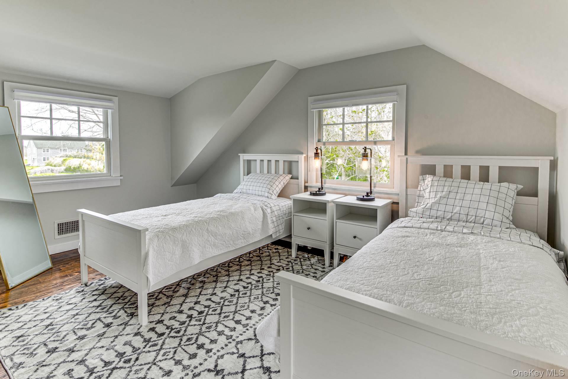 50 Sayres Path – For Rent photo 19