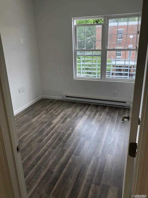 2043 Bathgate Avenue – For Sale photo 4