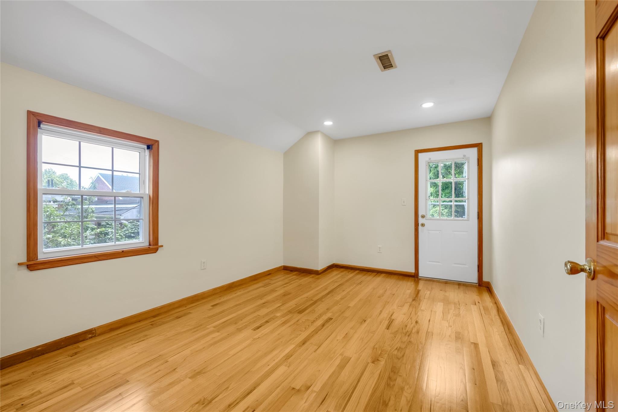 24547 60th Avenue – For Sale photo 16