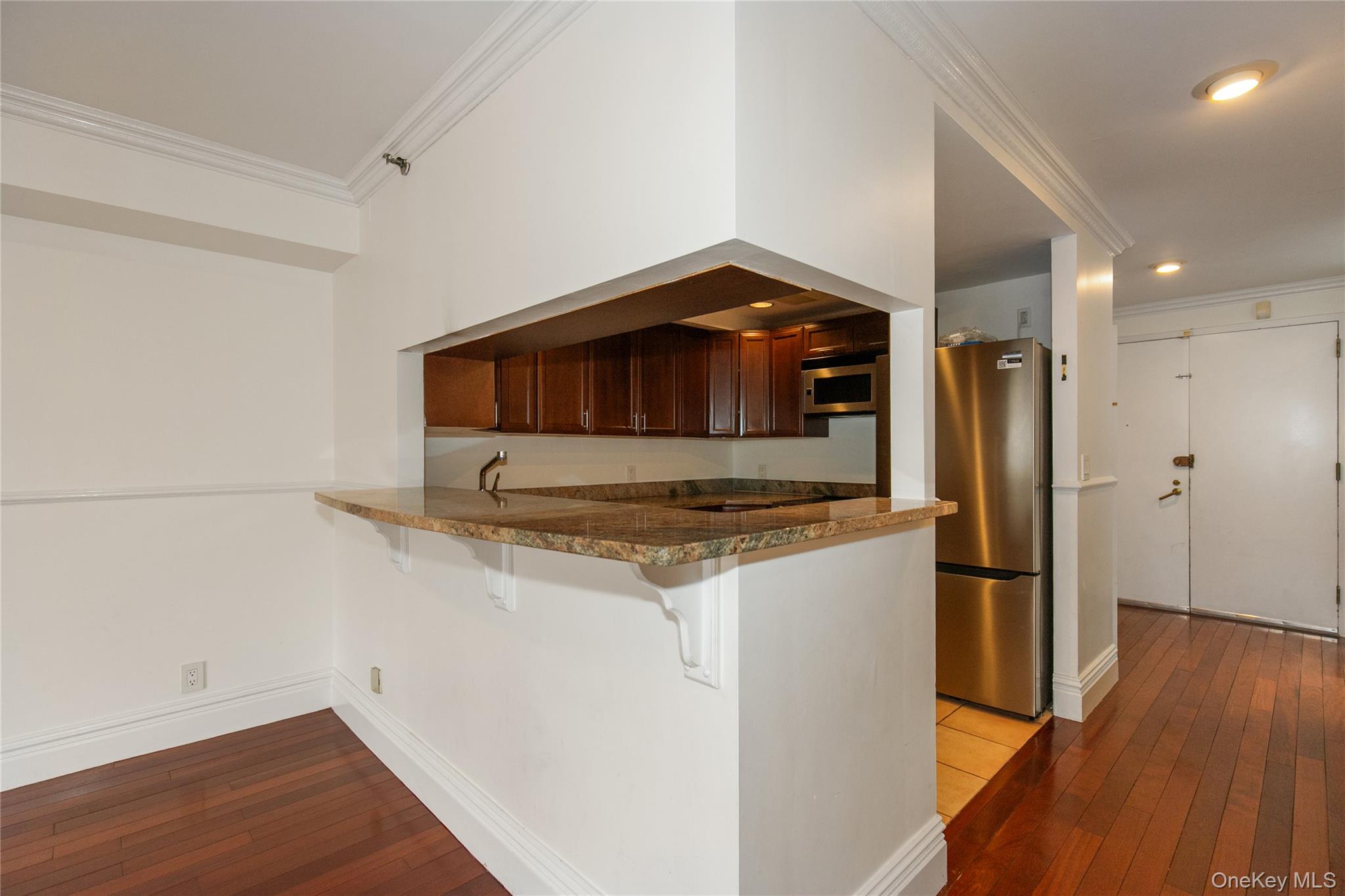 100 Cuttermill Road, Unit 4V photo 14