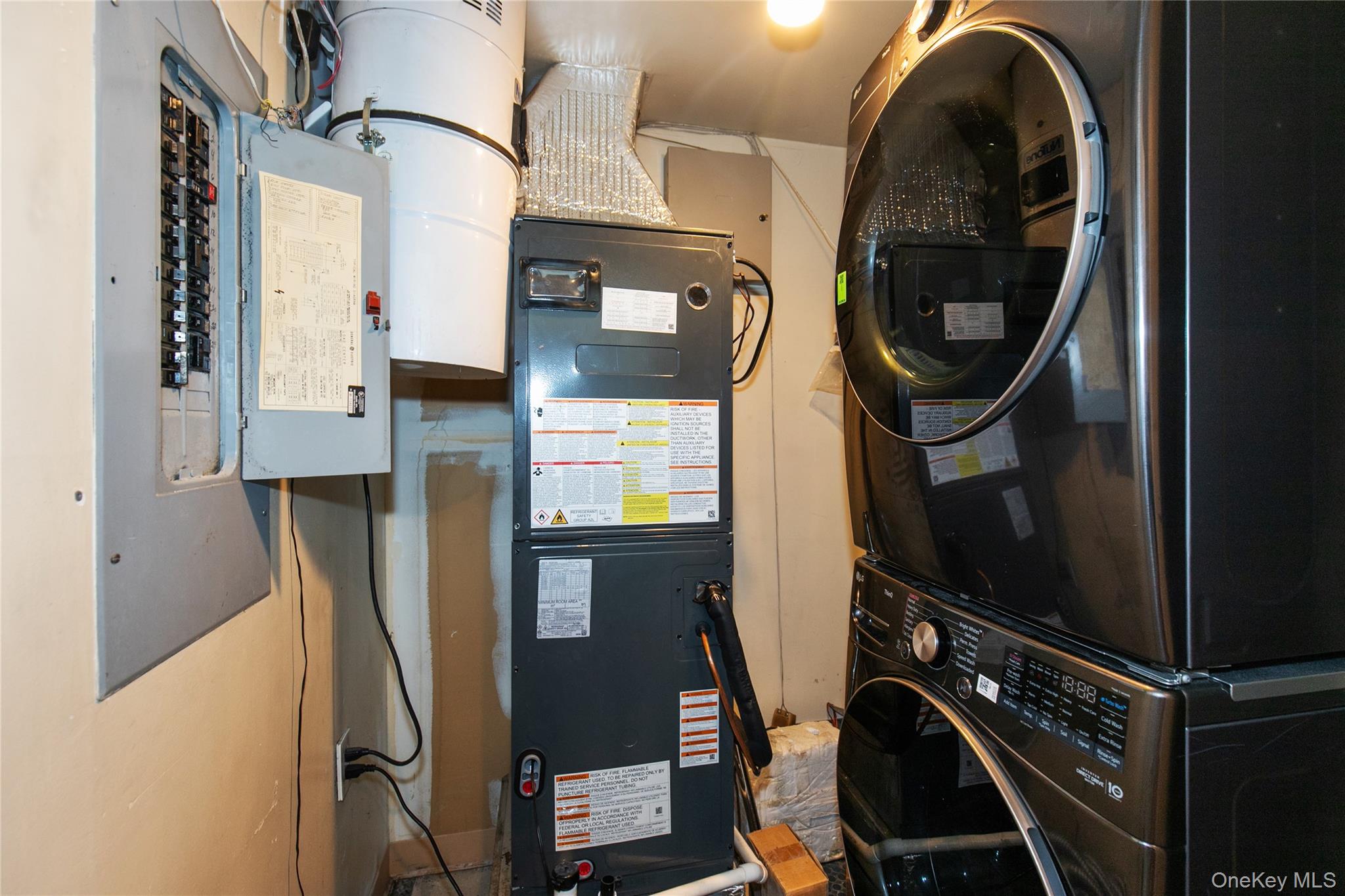 100 Cuttermill Road, Unit 4V photo 7