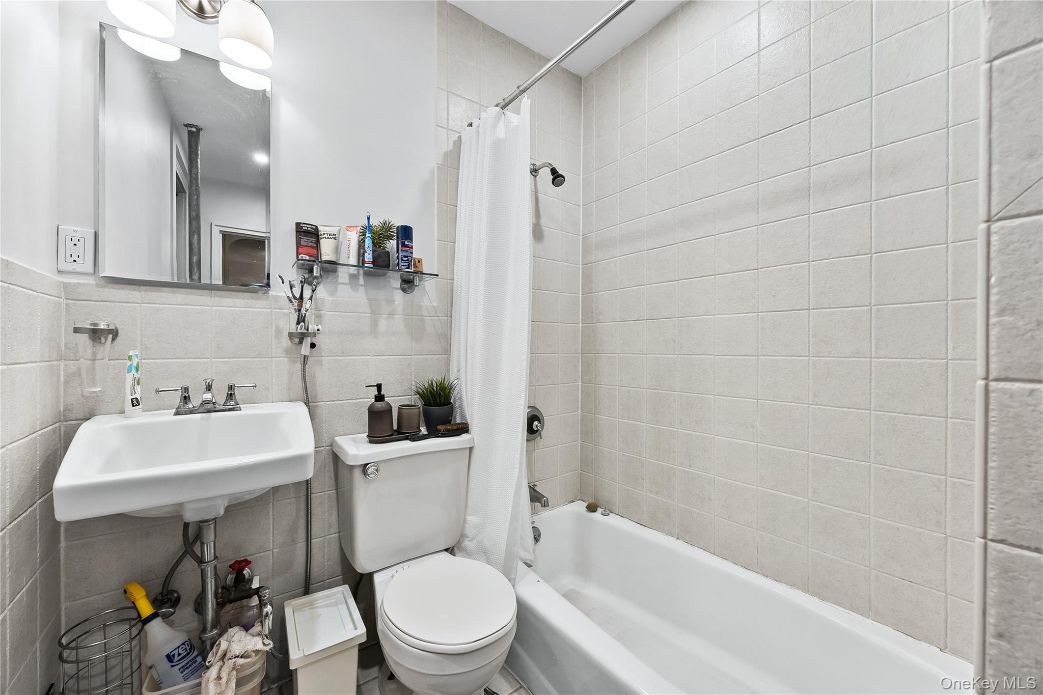 228 W 17th Street, Unit 2A photo 10