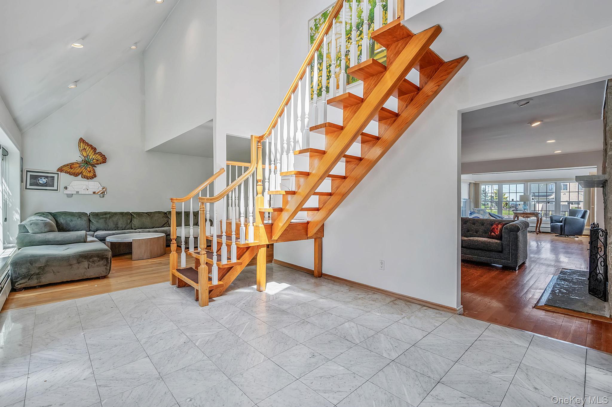 7 Forest Avenue – For Sale photo 7