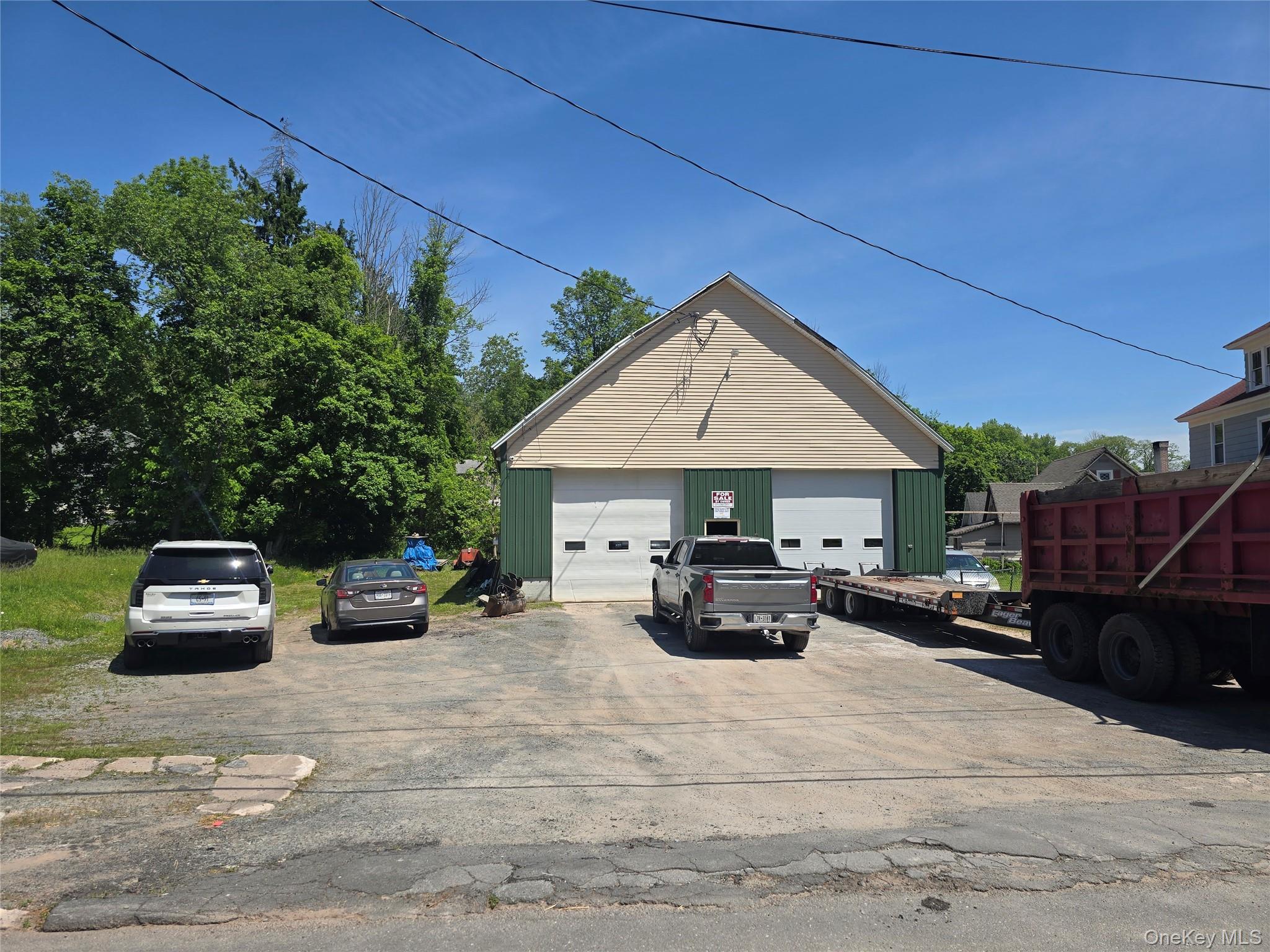 209 Sprague Avenue – For Sale photo 2