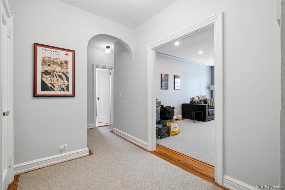 143 Garth Road, Unit 5L photo 4