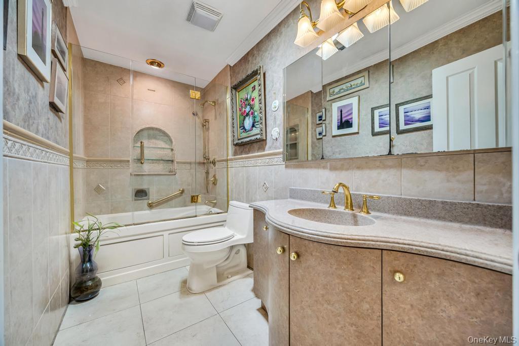 202 Captains Way – For Sale photo 38