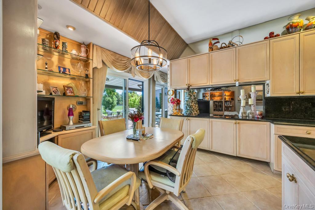 202 Captains Way – For Sale photo 27