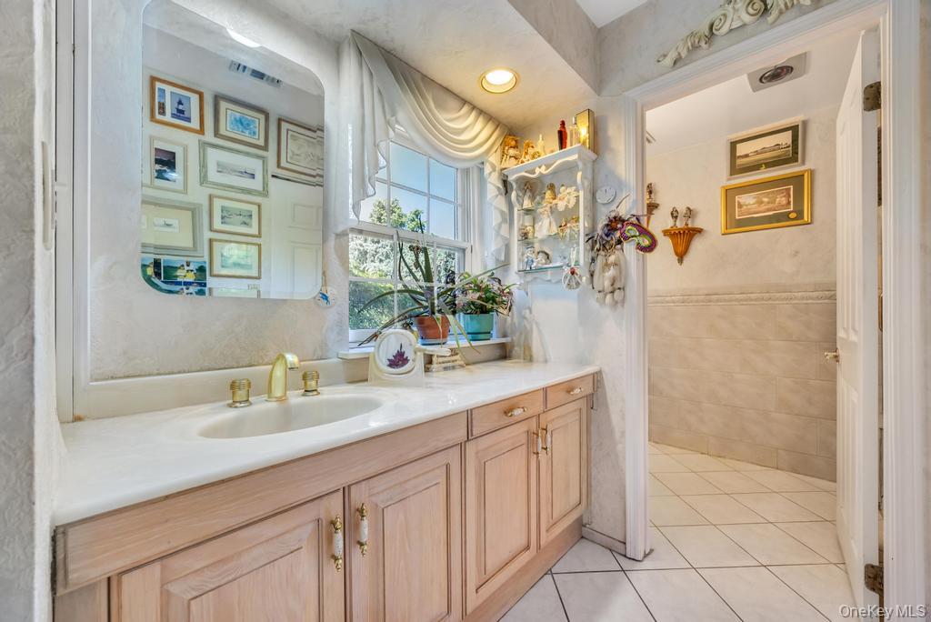 202 Captains Way – For Sale photo 30