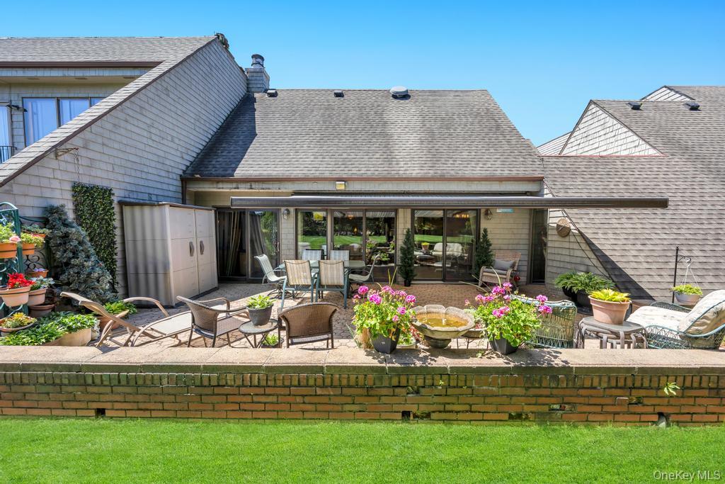 202 Captains Way – For Sale photo 2