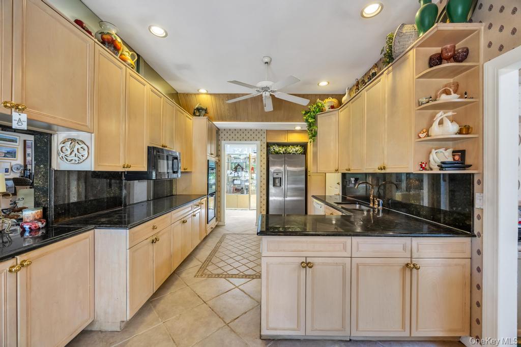 202 Captains Way – For Sale photo 23